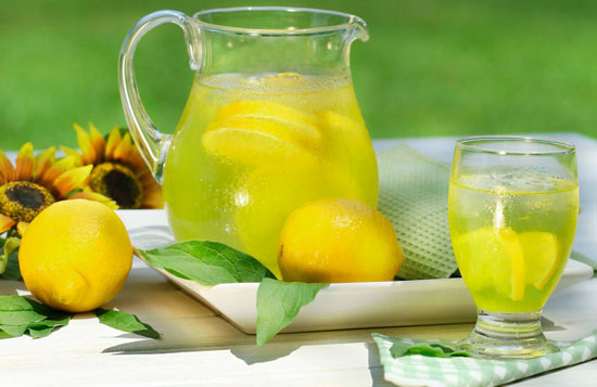 Вода с лимоном и медом натощак - польза, умноженная на три