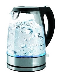 Электрический чайник с водой