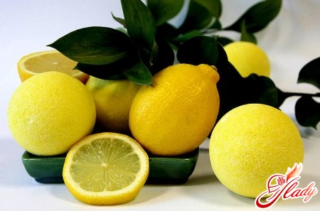 вкусная вода с лимоном польза