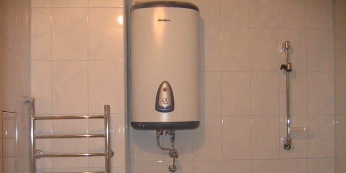 Как правильно сливать воду из водонагревателя