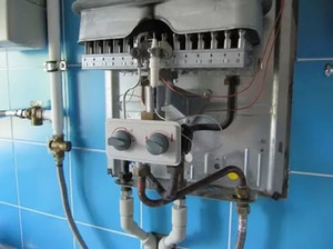 На фото колонка с электроподжигом - ремонт системы