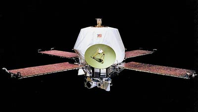 Автоматическая межпланетная станция «Маринер-9» (США) проработала на орбите Марса почти год и сфотографировала 80% его поверхности.