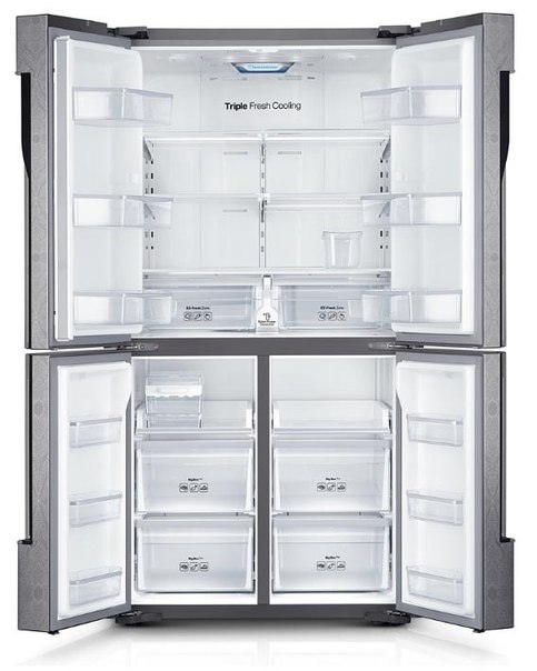 Красивый и современный холодильник