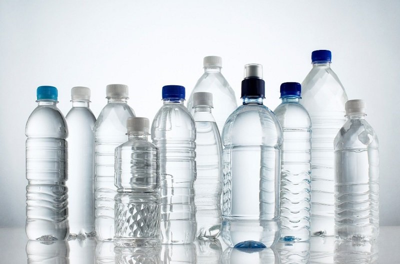 питьевая вода в бутылках
