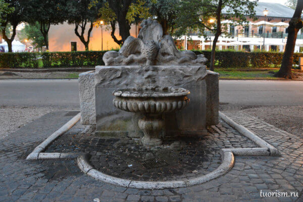 фонтанчик, питьевой фонтанчик, Рим, вилла Боргезе, парк Боргезе, красивый фонтанчик